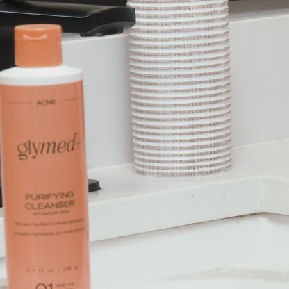 Purifying Cleanser with Salicylic Acid